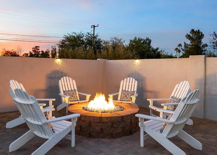 Desert Willow - Pool Pickleball Basketball Court Firepit & Putting